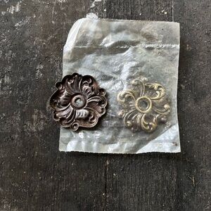 NOS Vtg Belwith Keeler brass backer plates 1 7/8" Florentine USA